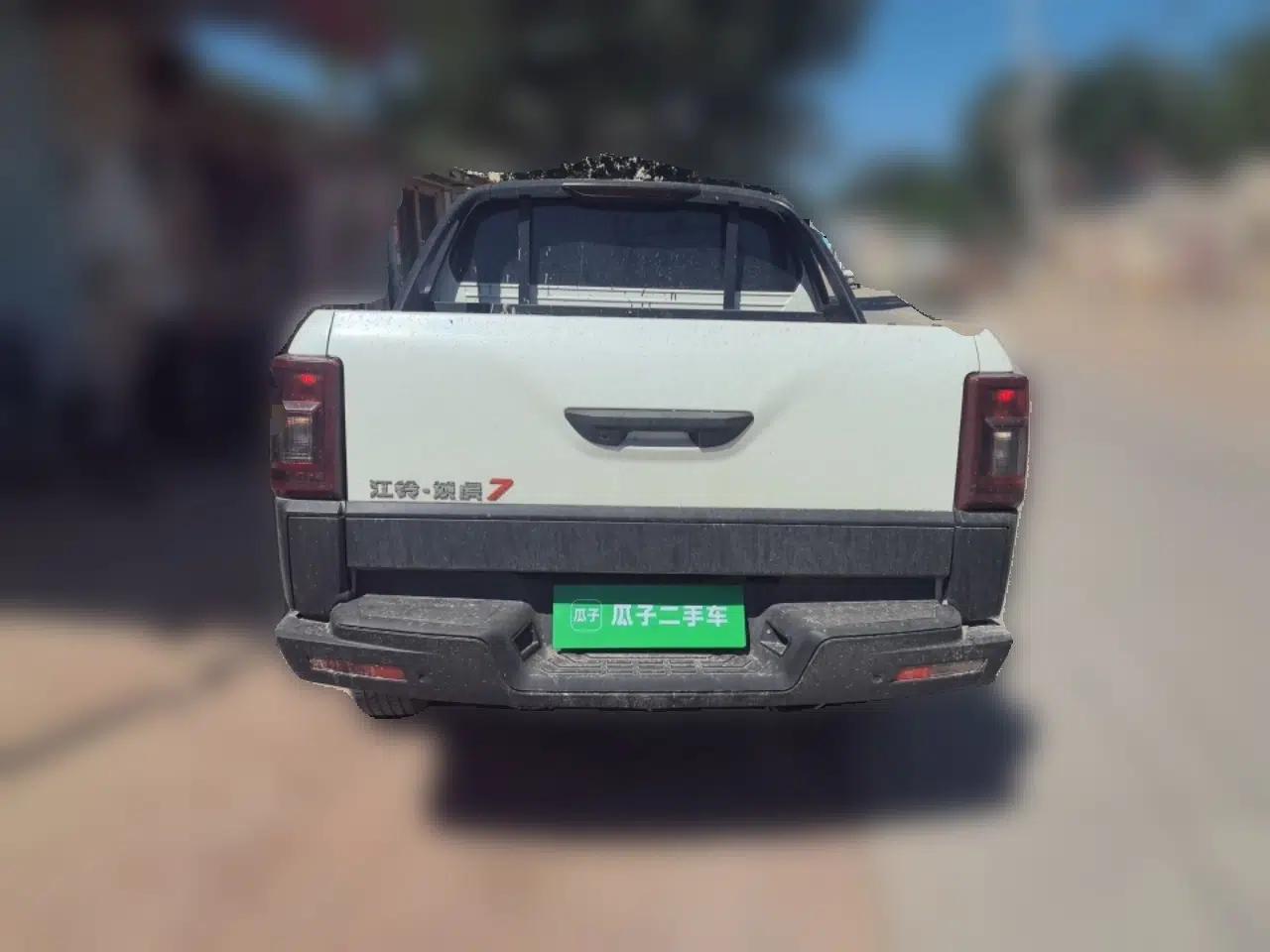 JMC Yuhu 7 2022 2.0T Manual Diesel Two-Wheel Drive Comfort Version Standard Wheelbase — миниатюра 5