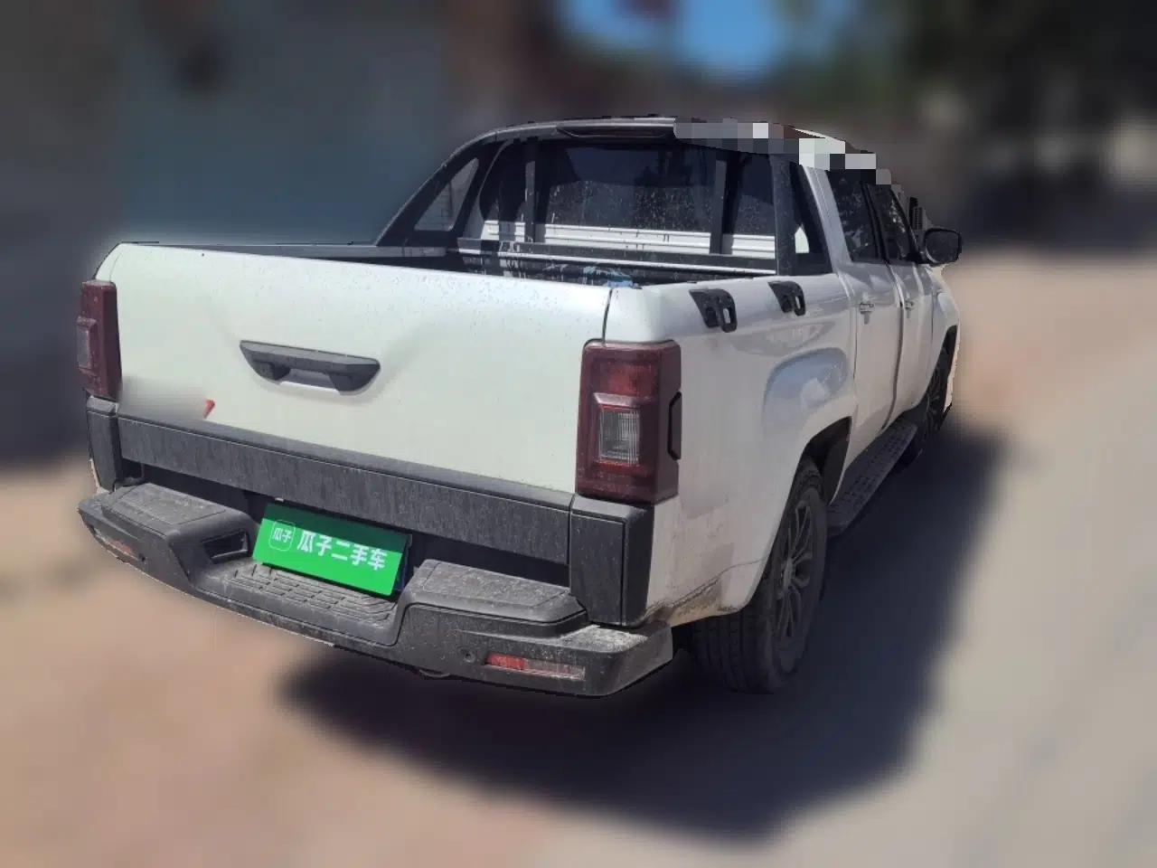 JMC Yuhu 7 2022 2.0T Manual Diesel Two-Wheel Drive Comfort Version Standard Wheelbase — миниатюра 6
