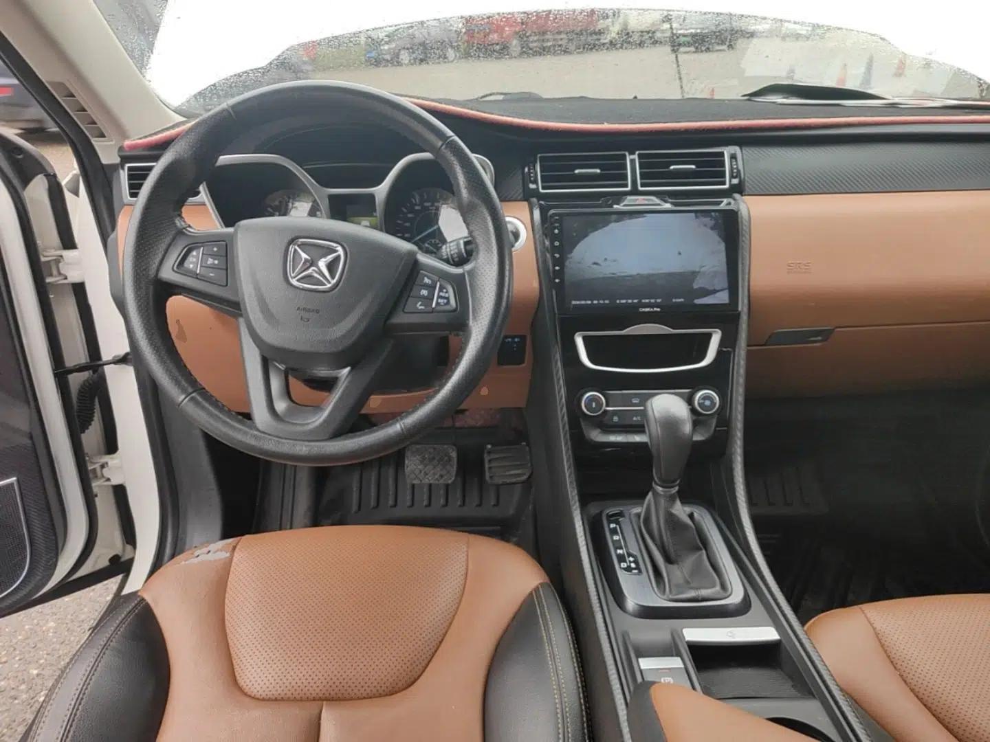 JMC Yusheng S330 2016 1.5L GTDi Automatic Two-Wheel Drive Prestige Edition — миниатюра 13
