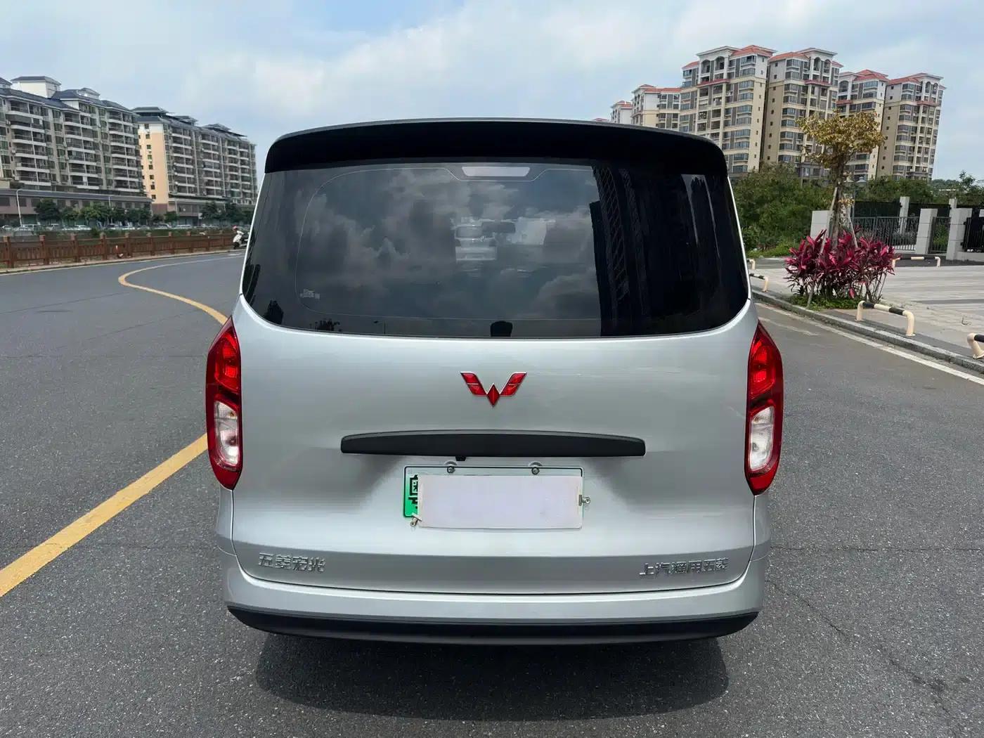 Wuling Hongguang New Energy 2024 Pure Electric Version 300KM Standard Edition — миниатюра 8