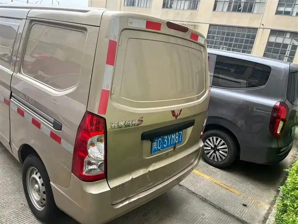 Wuling Rongguang S 2021 1.2L Basic 2-Seater with Closed Windows (LSI) — миниатюра 7