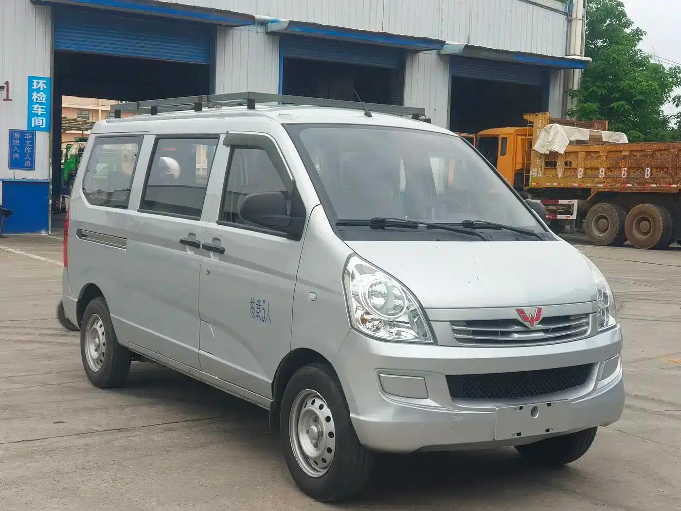 Wuling Rongguang S 2021 1.2L Standard Air Conditioning 5-Seater LSI — миниатюра 2