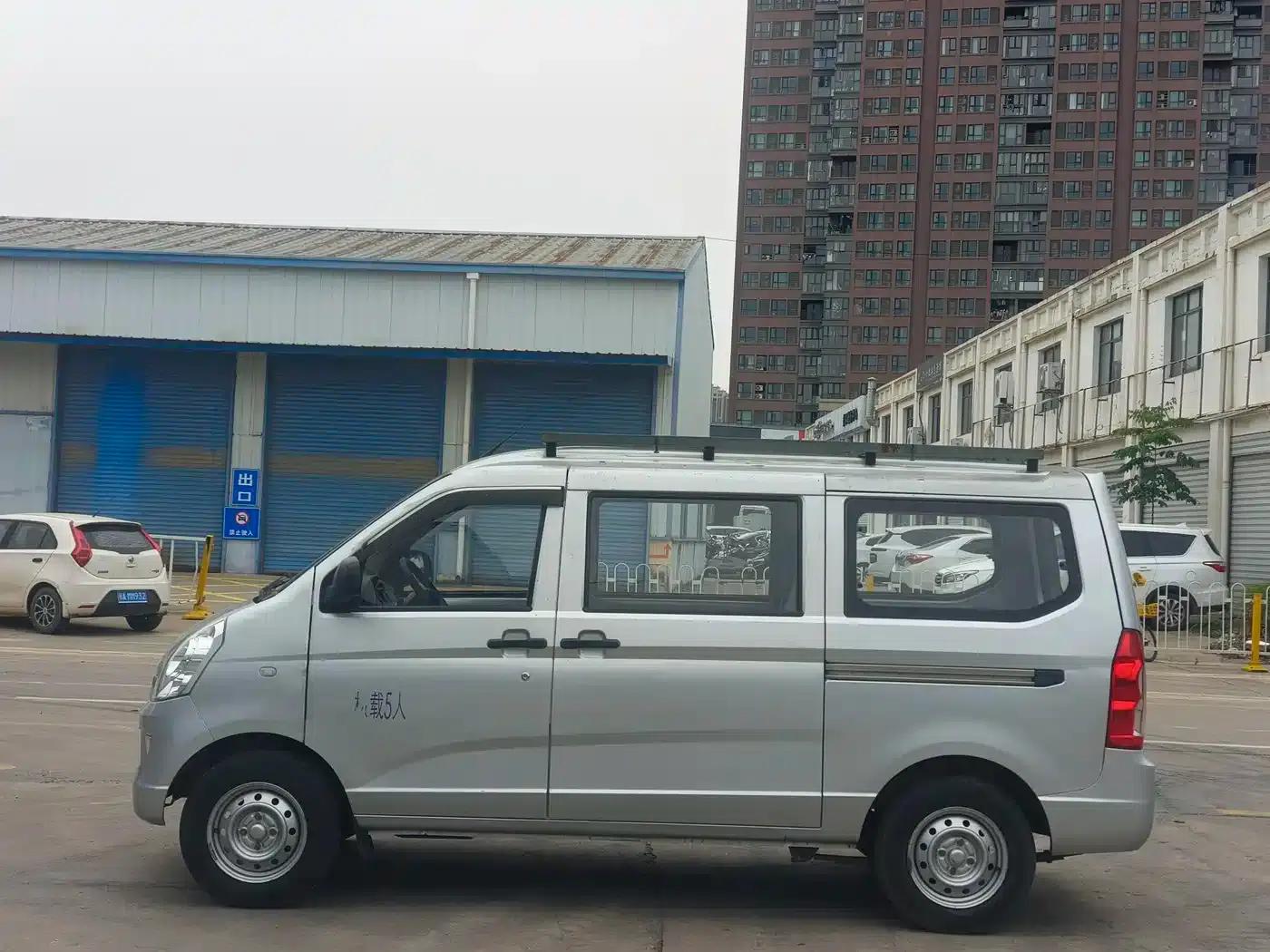 Wuling Rongguang S 2021 1.2L Standard Air Conditioning 5-Seater LSI — миниатюра 4