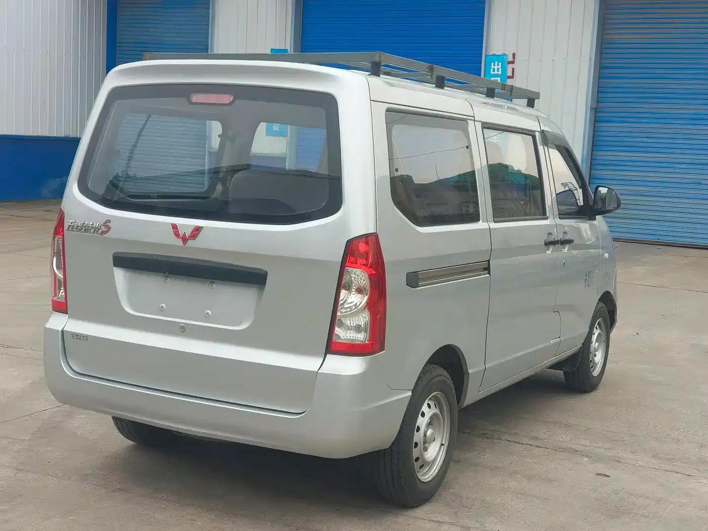 Wuling Rongguang S 2021 1.2L Standard Air Conditioning 5-Seater LSI — миниатюра 7