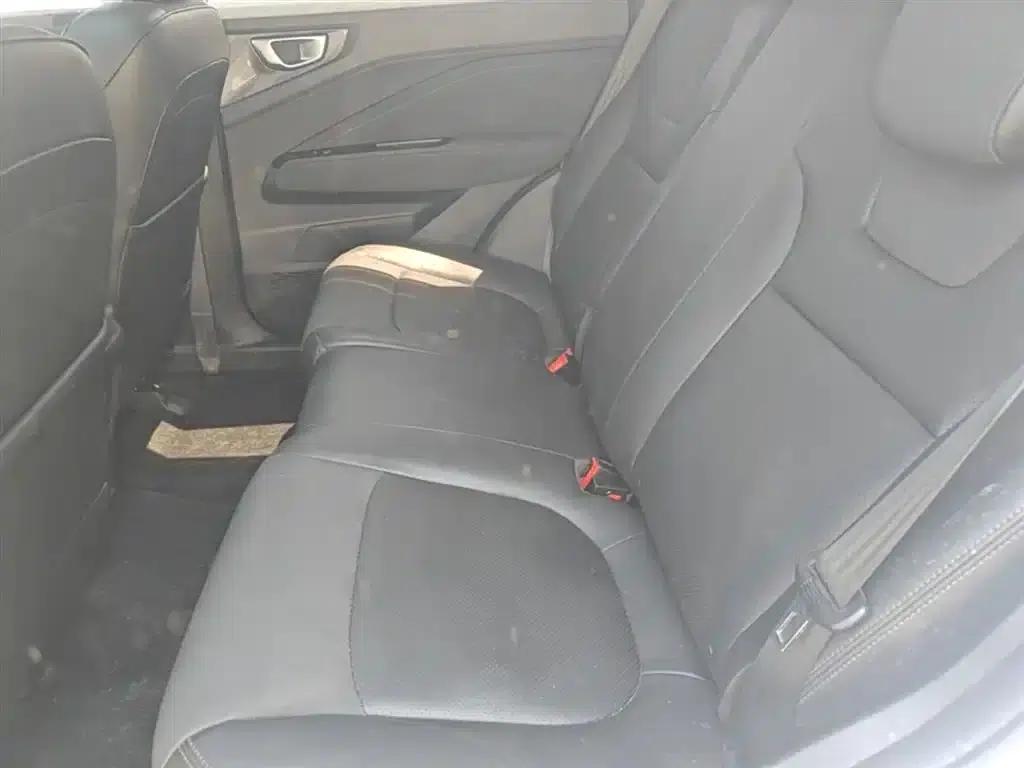 Wuling Xingchi 2022 1.5L CVT Enjoy Edition — миниатюра 16