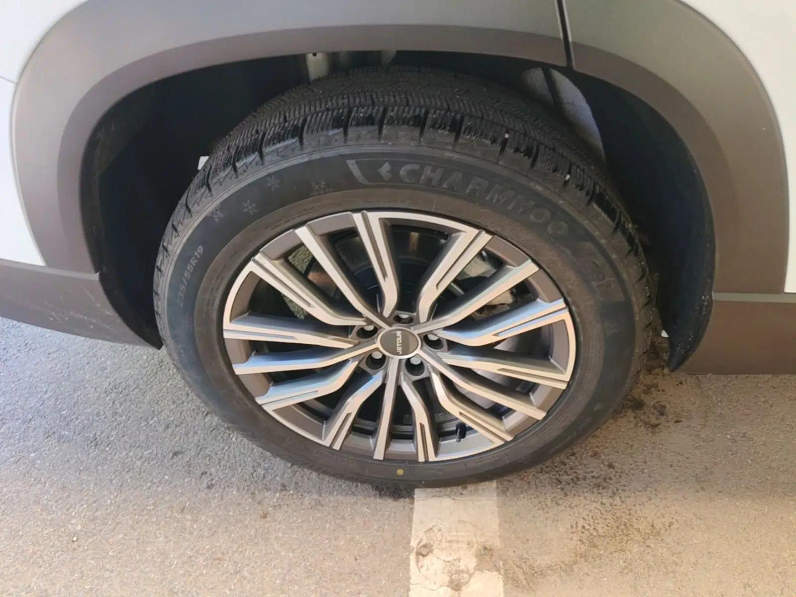JETOUR X90 PLUS 2024 1.6TD DCT Villa PRO 7-Seater — миниатюра 10