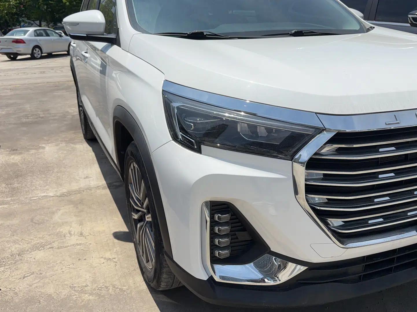 JETOUR X90 PLUS 2023 1.6TD DCT Villa 7-Seater — миниатюра 24