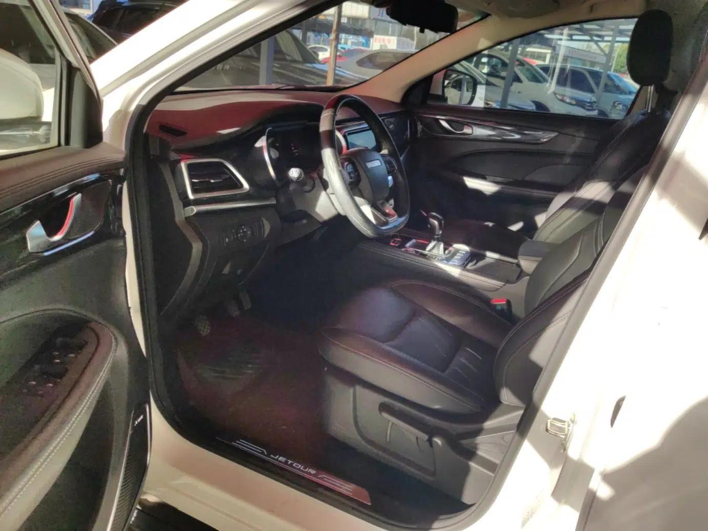 JETOUR X90 2019 1.5T Manual Enjoyment Model 7 Seats China VI Standard — миниатюра 19
