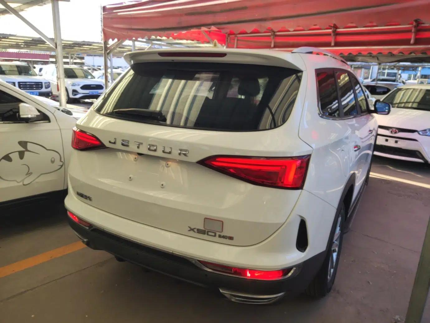 JETOUR X90 2019 1.5T Manual Enjoyment Model 7 Seats China VI Standard — миниатюра 6