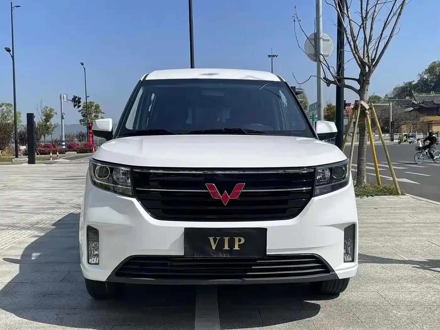 Wuling Journey 2021 1.5T Manual Deluxe Edition — миниатюра 1