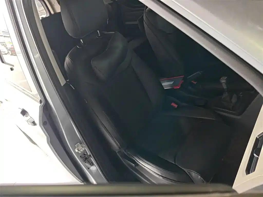 Wuling Journey 2021 1.5T Manual Comfort Model — миниатюра 25