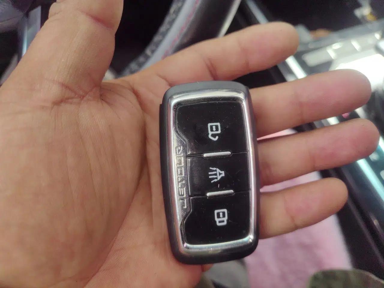 JETOUR X70S 2019 1.5T Automatic Explore Edition China V Standard — миниатюра 9