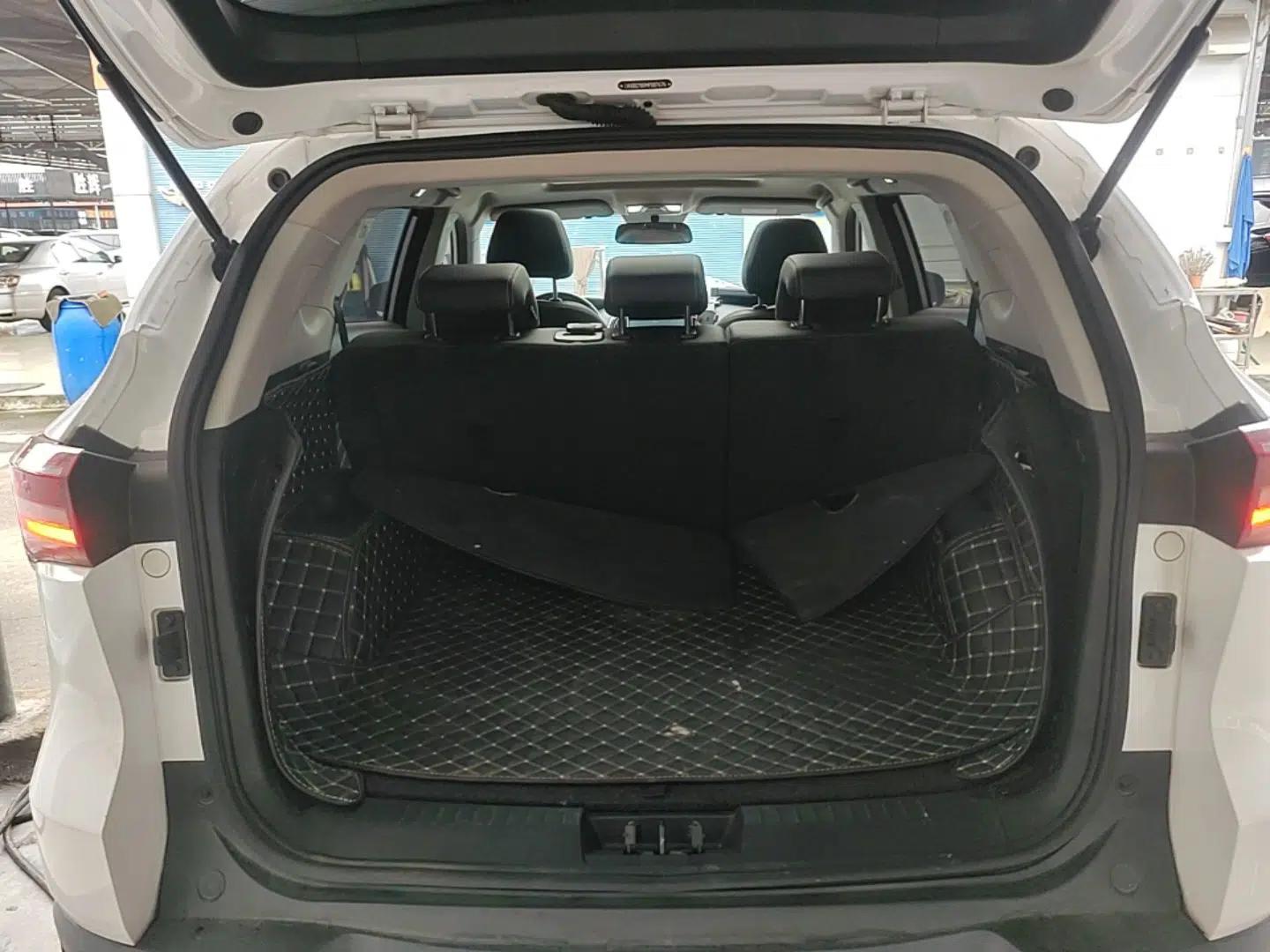 JETOUR X70M 2021 1.5T DCT Prestige Partner Model 5 Seats — миниатюра 22
