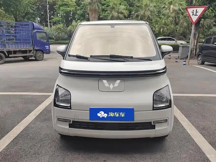 Wuling Air ev Clear Sky 2023 Two-Seat Standard Edition — миниатюра 2