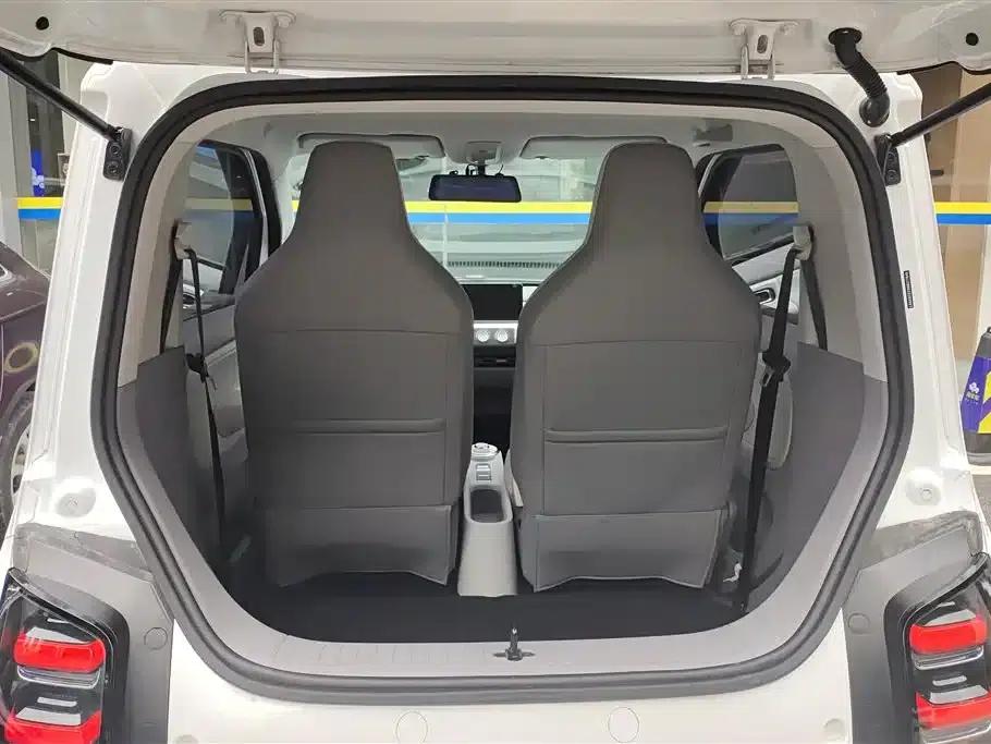 Wuling Air ev Clear Sky 2023 Two-Seat Advanced Edition — миниатюра 4
