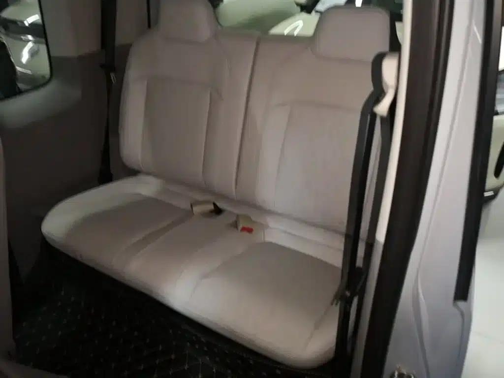 Wuling Air ev Clear Sky 2023 Model, Four-Seat - Advanced Edition — миниатюра 17