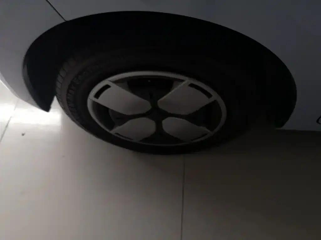 Wuling Air ev Clear Sky 2023 Model, Four-Seat - Advanced Edition — миниатюра 23