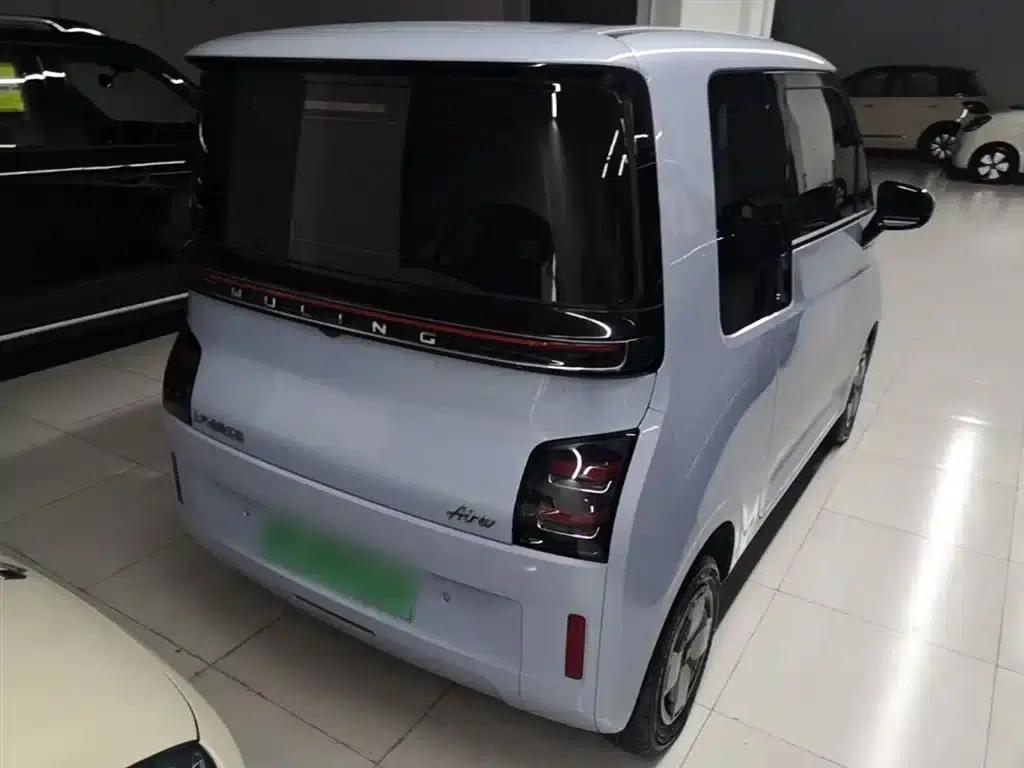 Wuling Air ev Clear Sky 2023 Model, Four-Seat - Advanced Edition — миниатюра 7