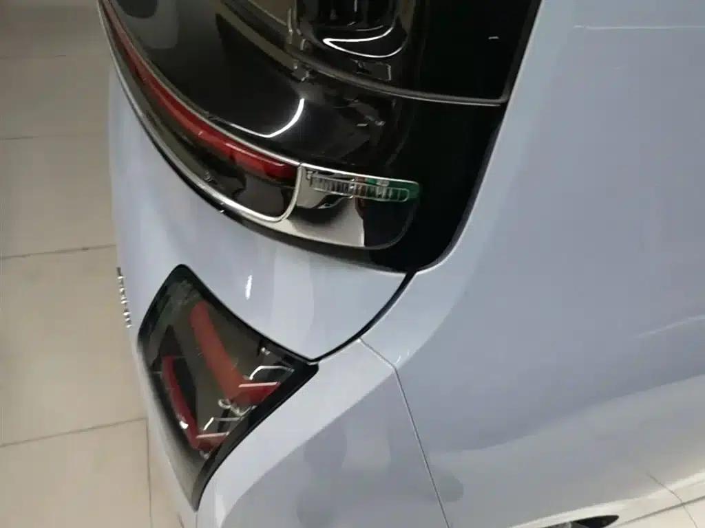 Wuling Air ev Clear Sky 2023 Model, Four-Seat - Advanced Edition — миниатюра 8