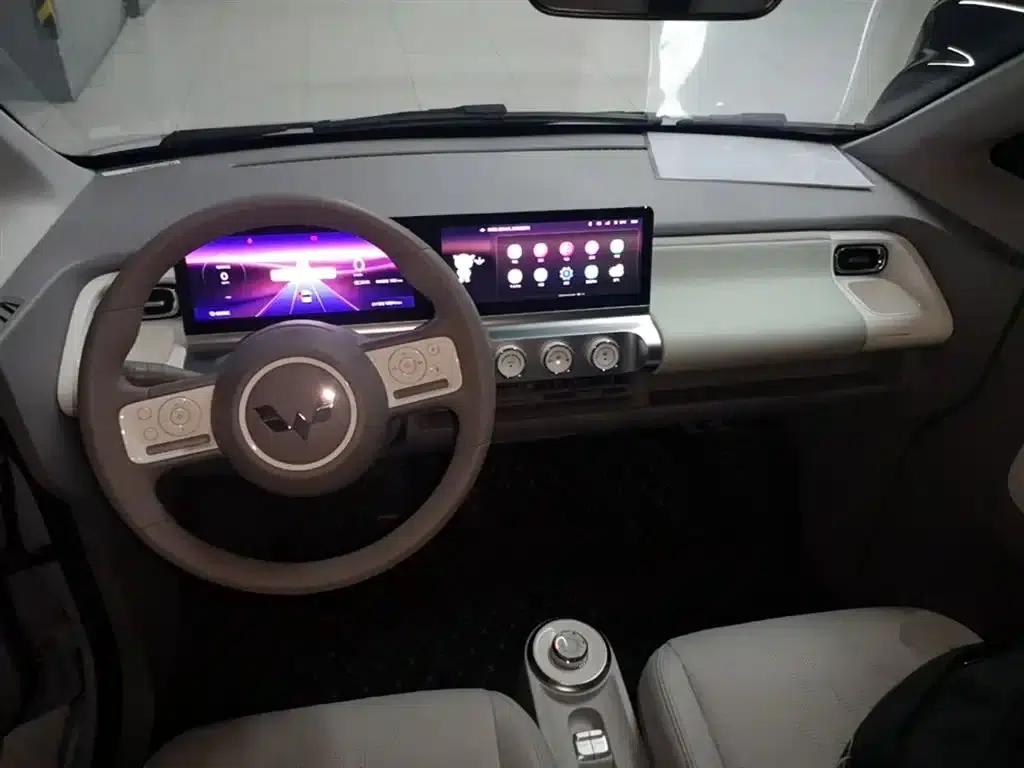 Wuling Air ev Clear Sky 2023 Model, Four-Seat - Advanced Edition — миниатюра 10