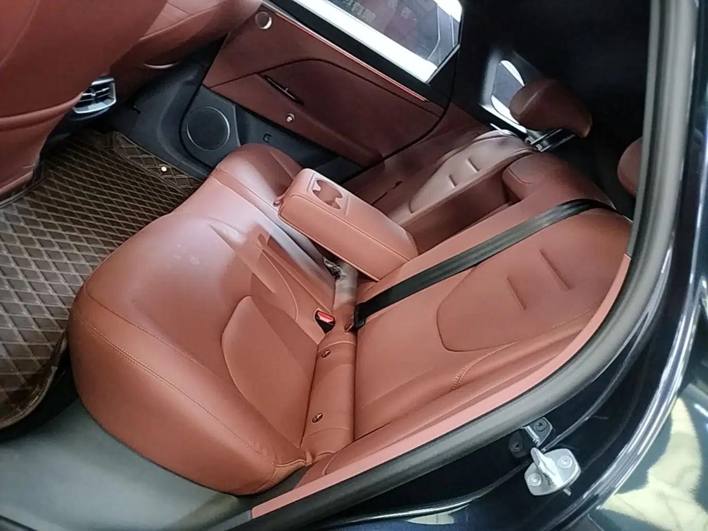 ARCFOX Alpha T5 2026 Model Range-Extended 1215 Yuanjing Smart Driving Version — миниатюра 20