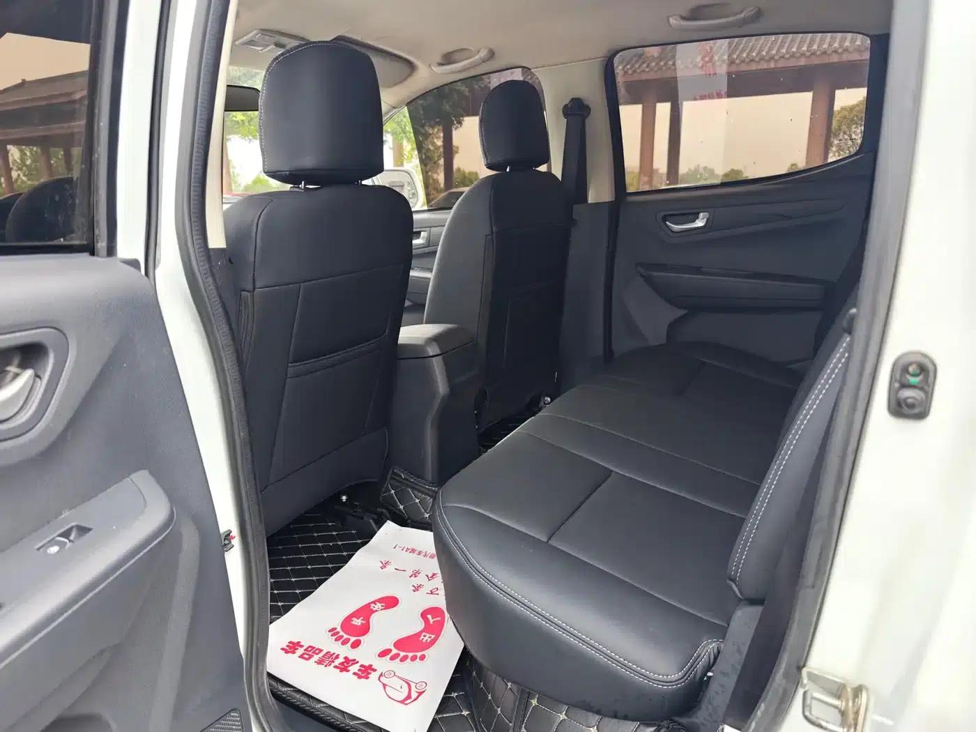 RE-MAX 2018 2.8T Classic Edition 2WD Luxury Model with Extended Cargo Box JE493ZLQ5F — миниатюра 8