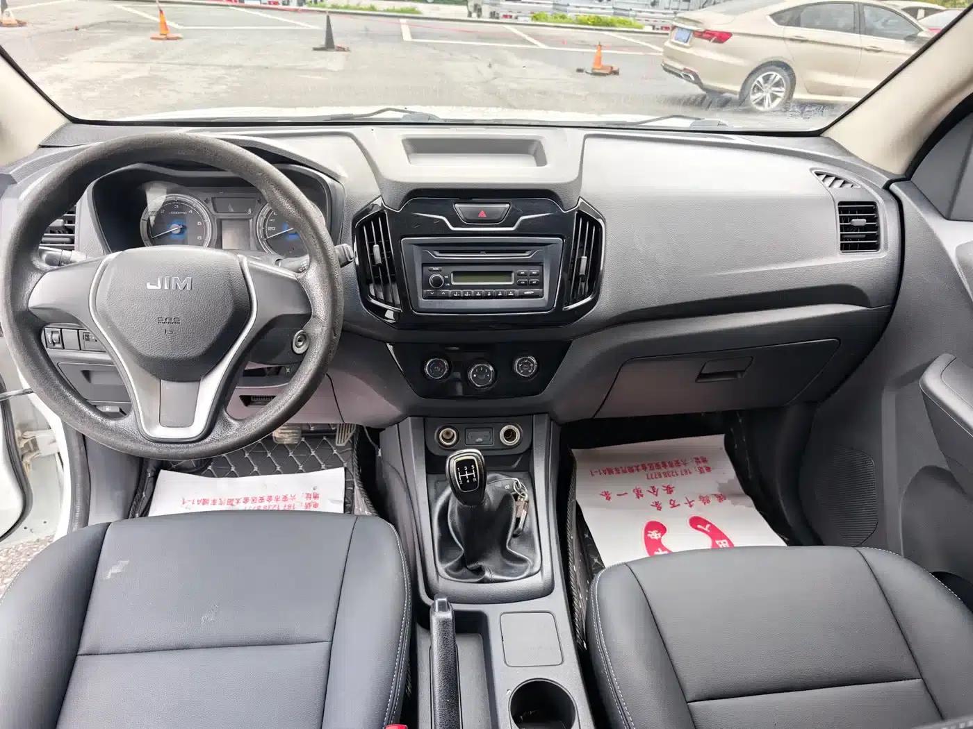 RE-MAX 2018 2.8T Classic Edition 2WD Luxury Model with Extended Cargo Box JE493ZLQ5F — миниатюра 9