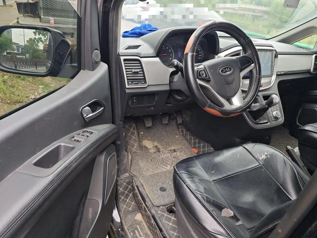 JAC Refine M4 2018 2.0L Manual Express Version — миниатюра 17