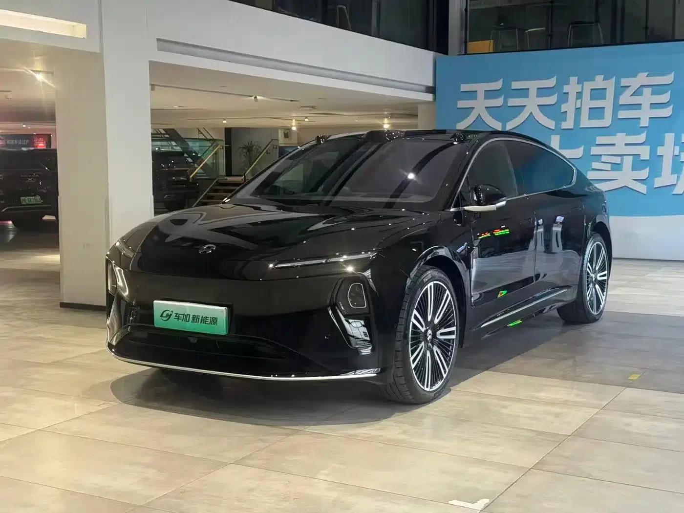 NIO ET9 2025 102kWh Signature Edition — миниатюра 1