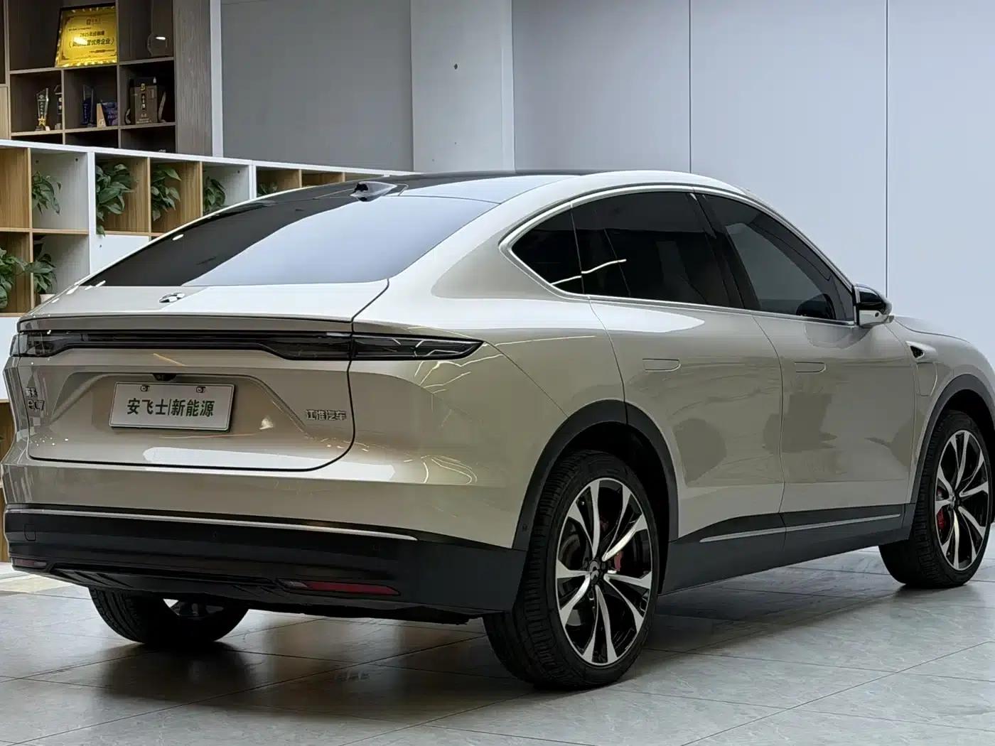 NIO EC7 2023 model 75kWh — миниатюра 8