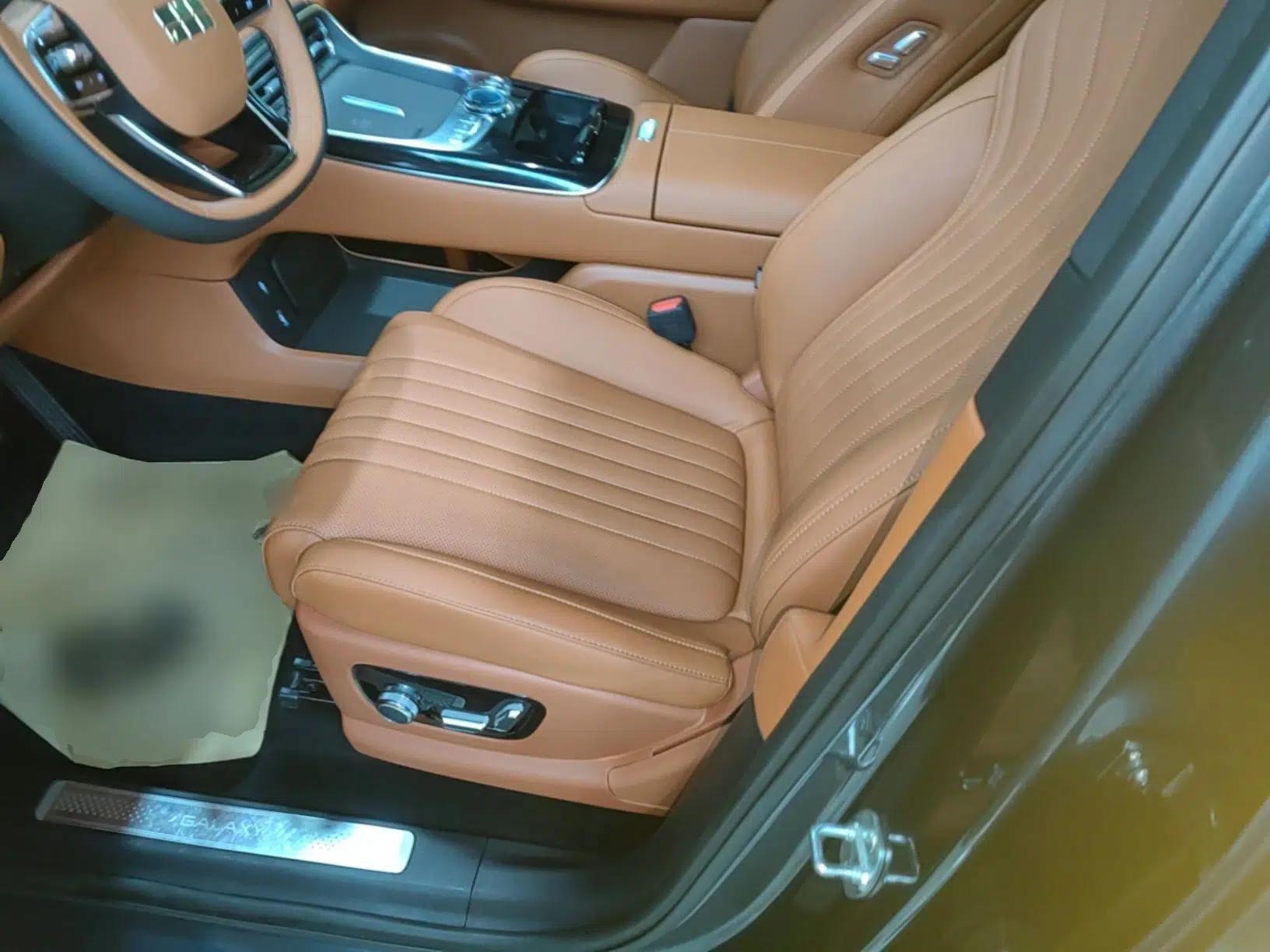 Geely Galaxy M9 2025 Model 230km Two-Wheel-Drive Exploration Edition — миниатюра 18