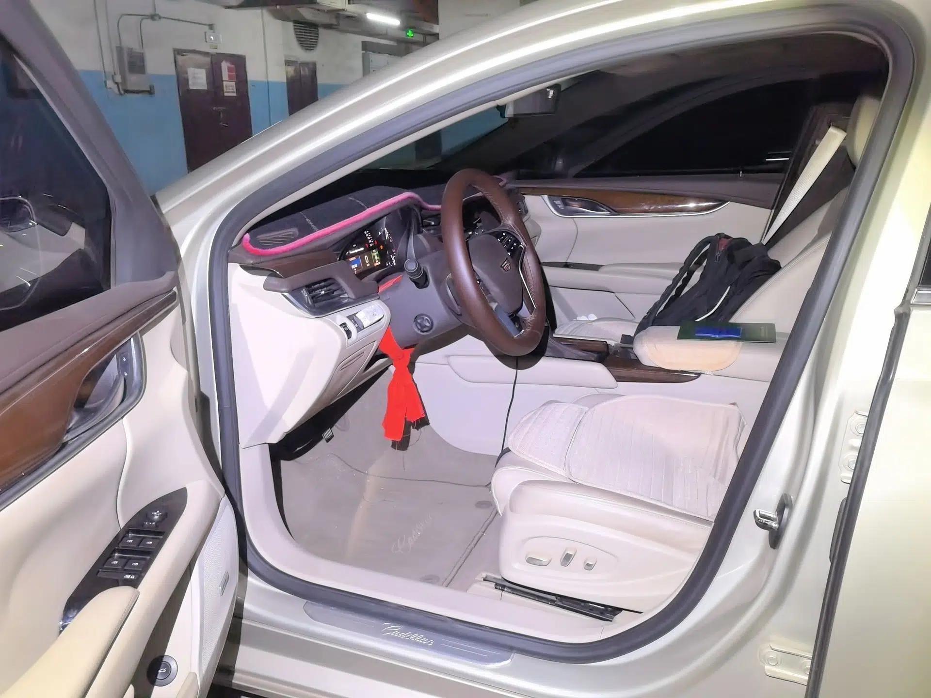 Cadillac XTS 2017 28T Elite Model — миниатюра 17