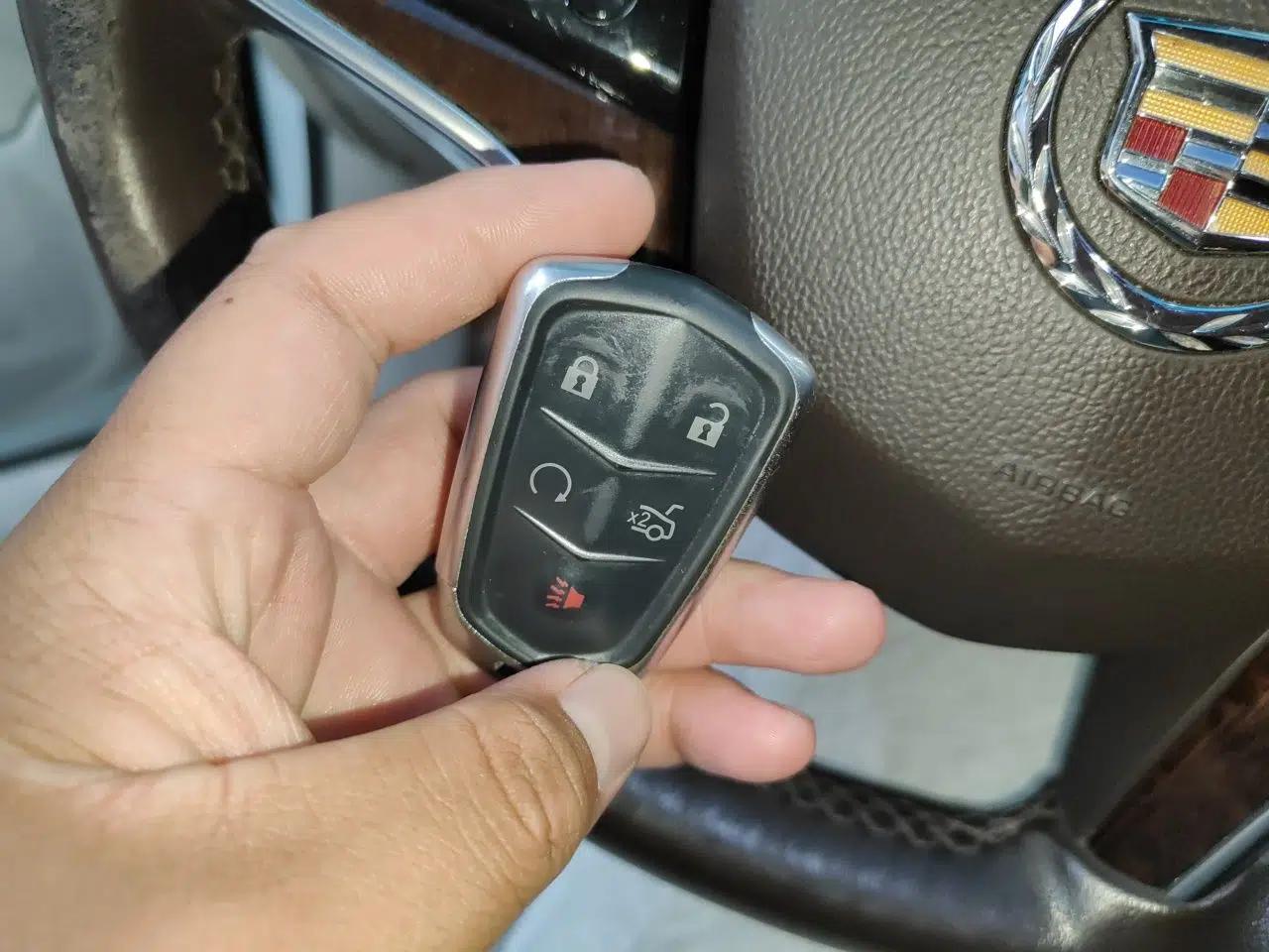 Cadillac XTS 2013 28T Luxury Model — миниатюра 9
