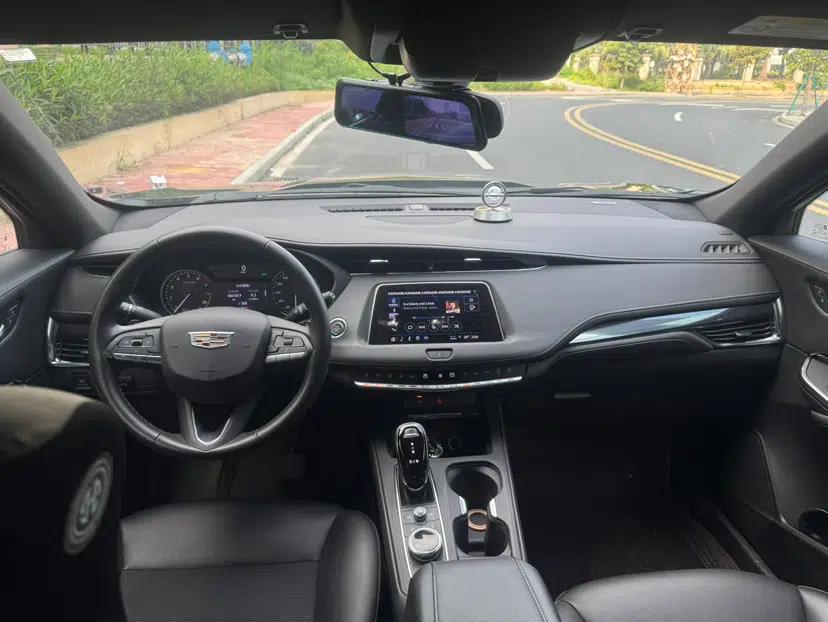 Cadillac XT4 2022 28T Two-Wheel Drive Fashion Edition — миниатюра 18
