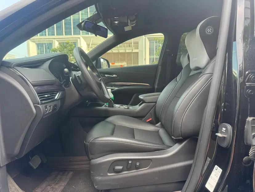 Cadillac XT4 2022 28T Two-Wheel Drive Fashion Edition — миниатюра 20