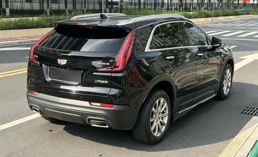 Cadillac XT4 2022 28T Two-Wheel Drive Fashion Edition — миниатюра 7