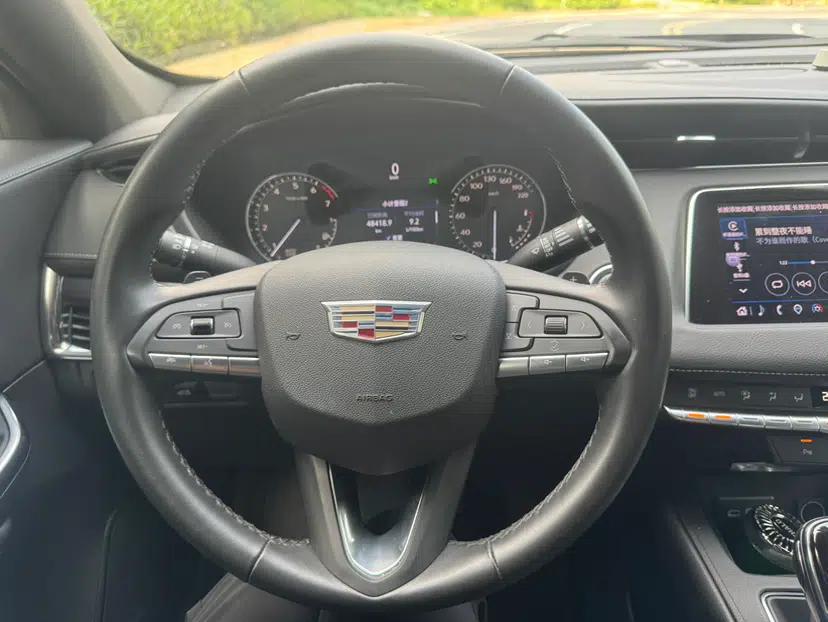Cadillac XT4 2022 28T Two-Wheel Drive Fashion Edition — миниатюра 9