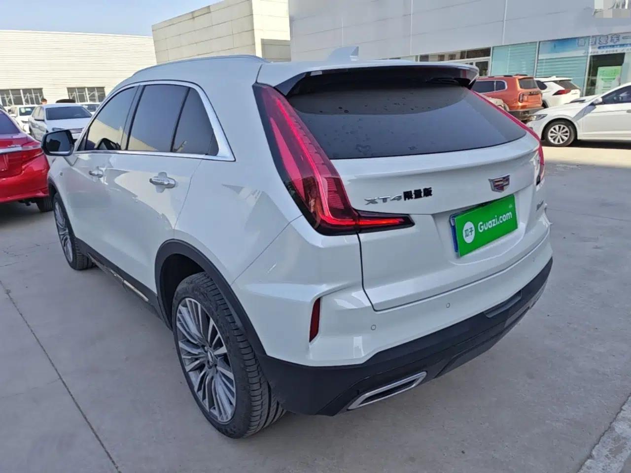 Cadillac XT4 2024 28T Two-Wheel-Drive Prestige Version — миниатюра 7