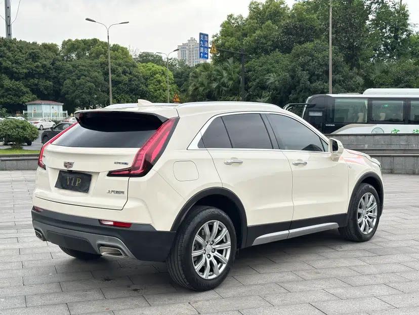 Cadillac XT4 2022 28T Two-Wheel Drive Prestige Version — миниатюра 6