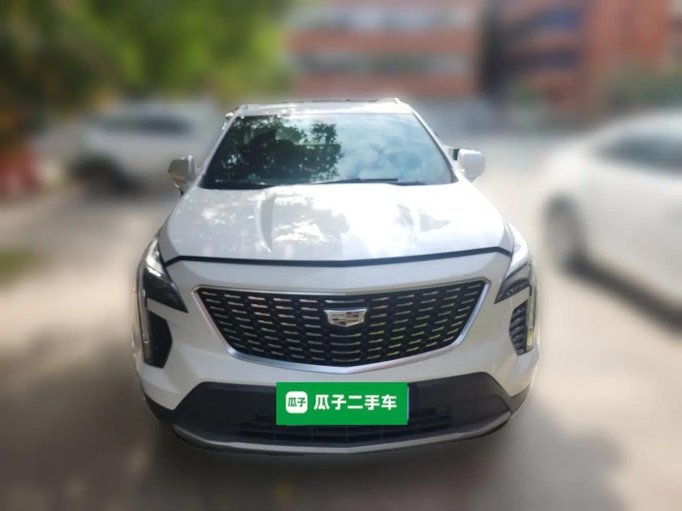 Cadillac XT4 2021 28T Two-Wheel Drive Luxury Version — миниатюра 2