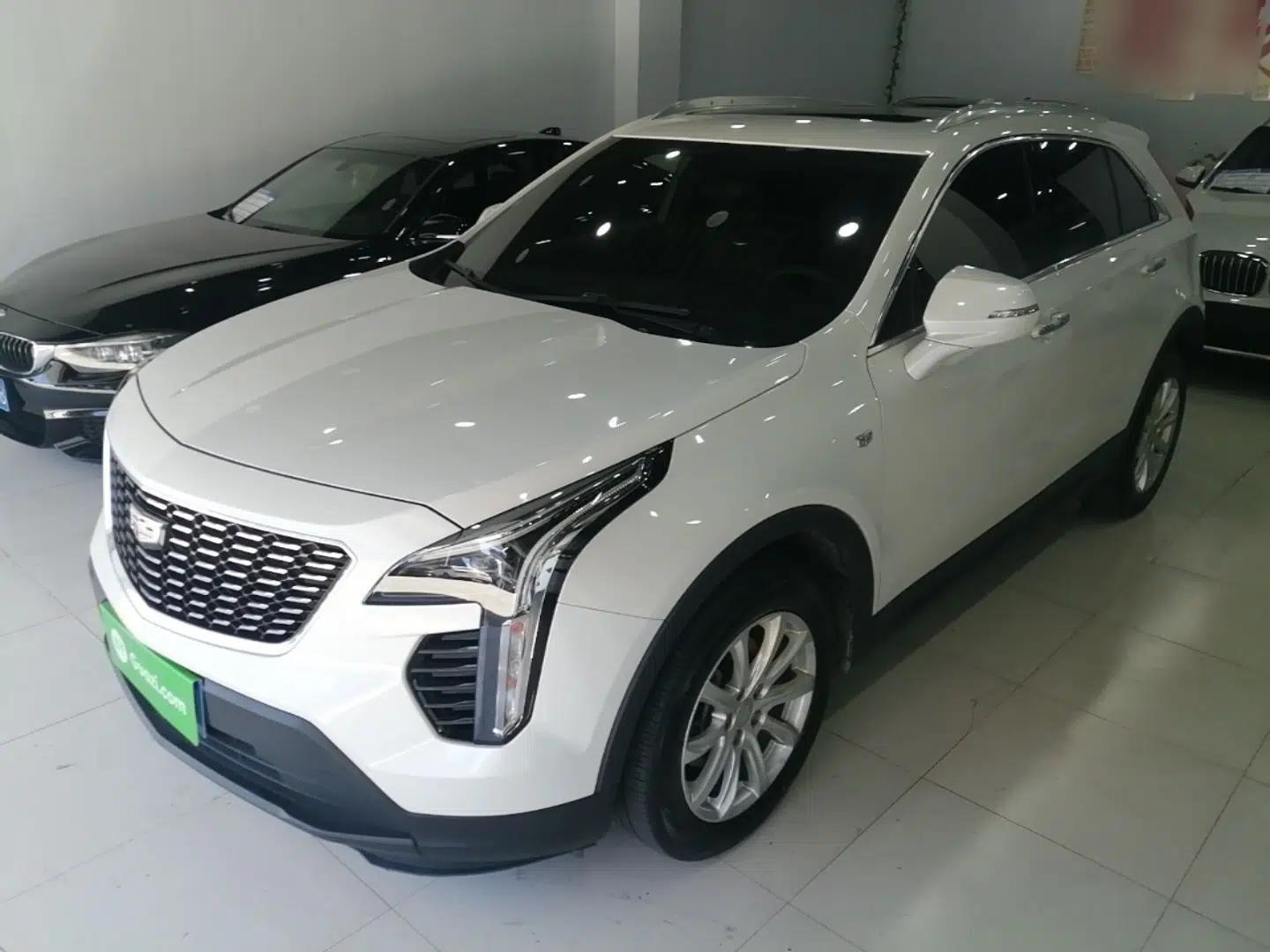 Cadillac XT4 2021 28T Two-Wheel Drive Tech Edition — миниатюра 1