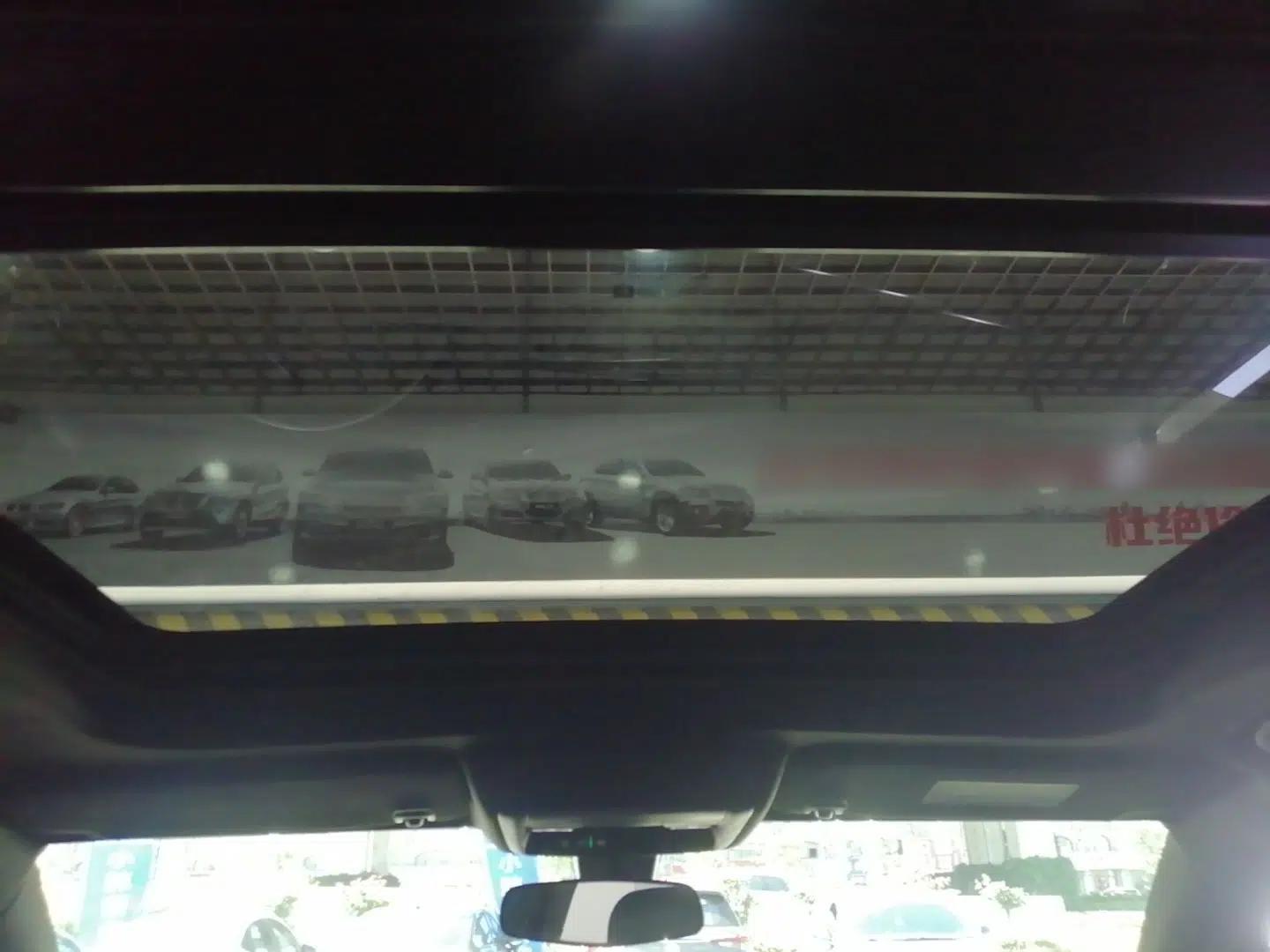 Cadillac XT4 2021 28T Two-Wheel Drive Tech Edition — миниатюра 21