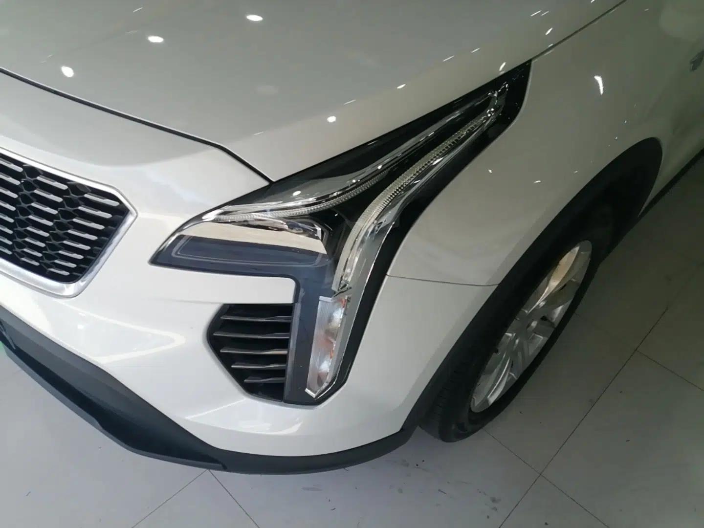 Cadillac XT4 2021 28T Two-Wheel Drive Tech Edition — миниатюра 9