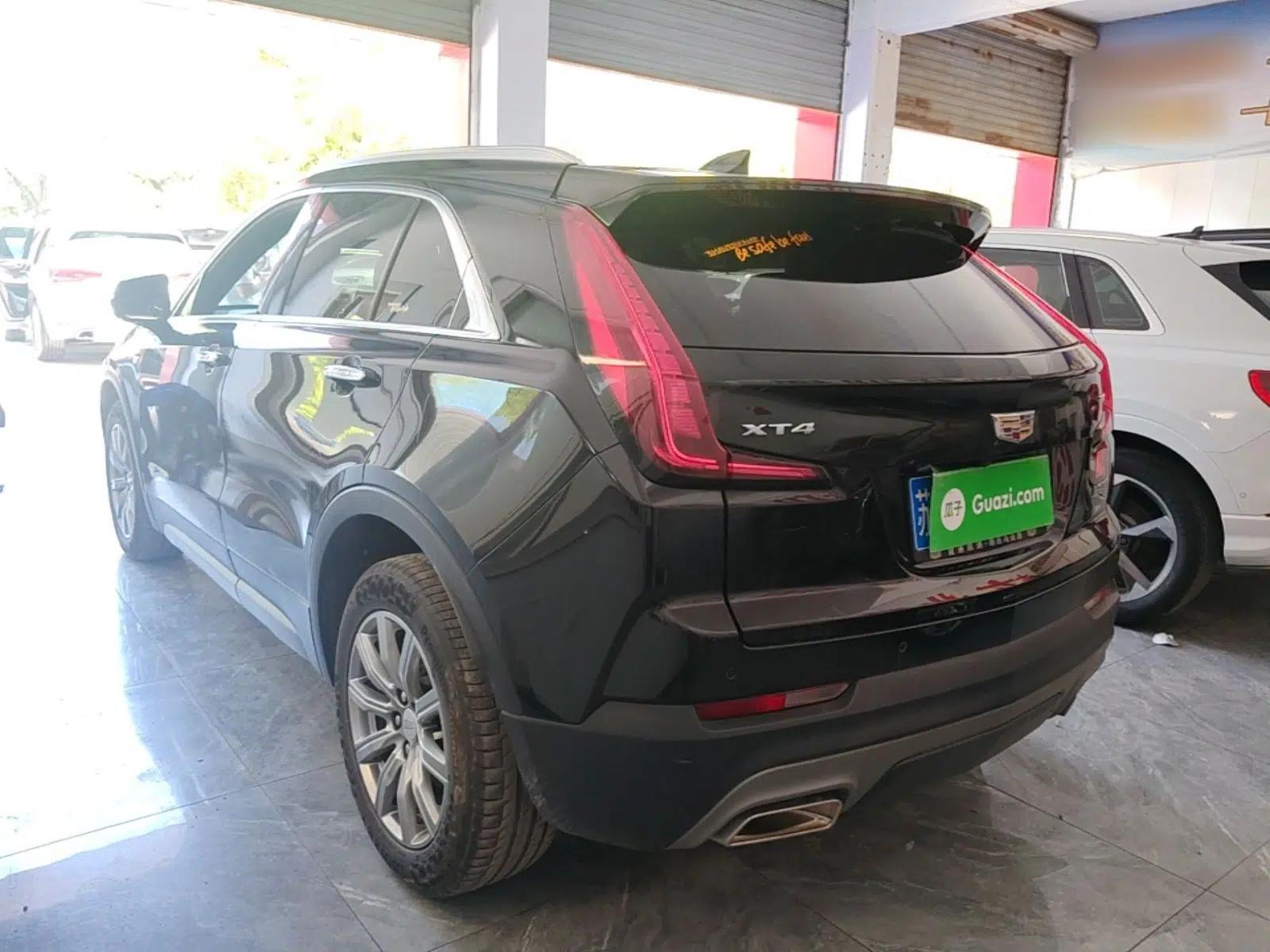 Cadillac XT4 2020 Revised Version 28T Two-Wheel Drive Luxury Edition — миниатюра 4
