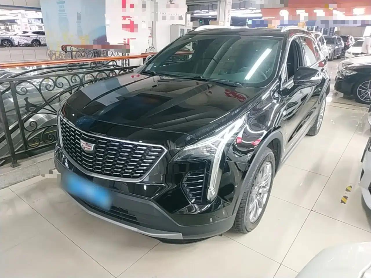 Cadillac XT4 2021 28T Two-Wheel Drive Leading Version — миниатюра 1