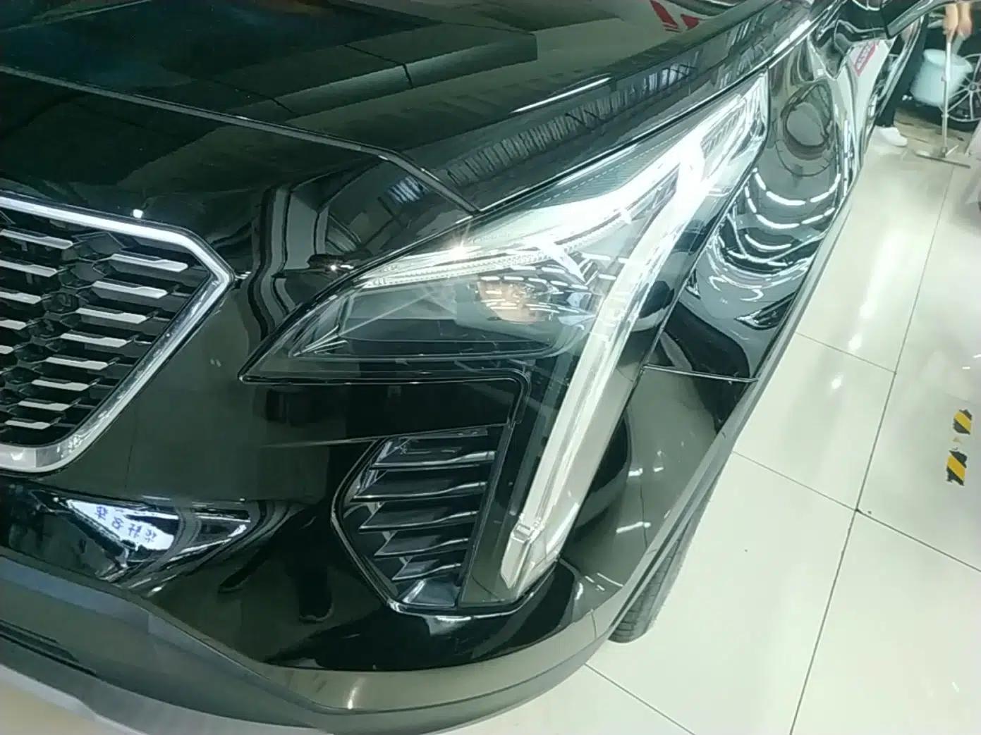 Cadillac XT4 2021 28T Two-Wheel Drive Leading Version — миниатюра 9