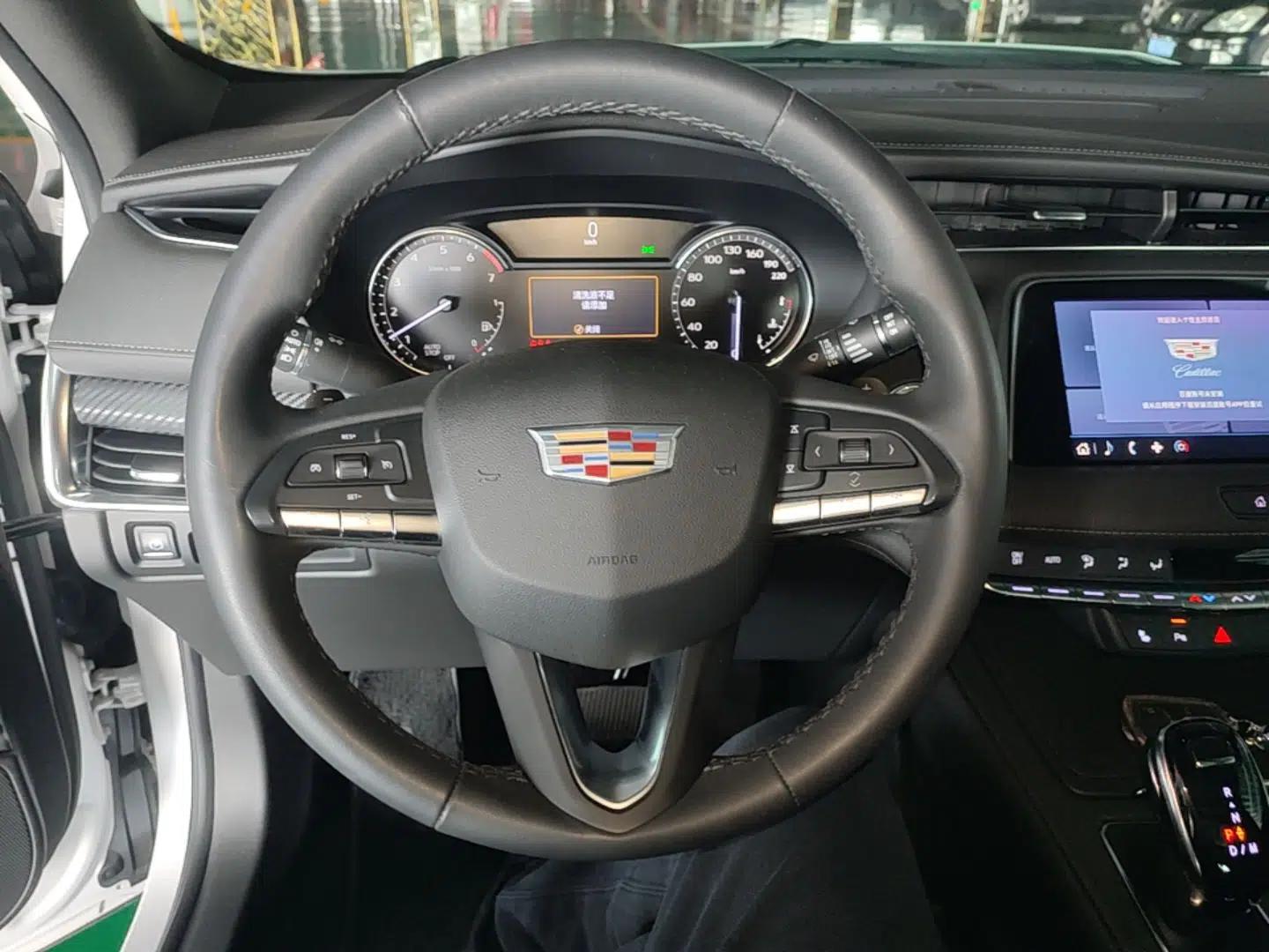 Cadillac XT4 2021 28T Two-Wheel Drive Tech Edition — миниатюра 14