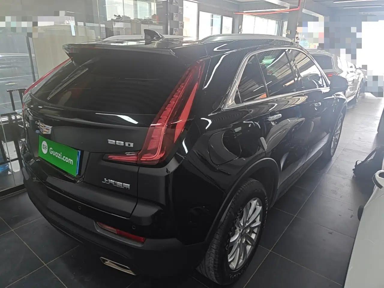 Cadillac XT4 2021 28T Two-Wheel Drive Tech Edition — миниатюра 6