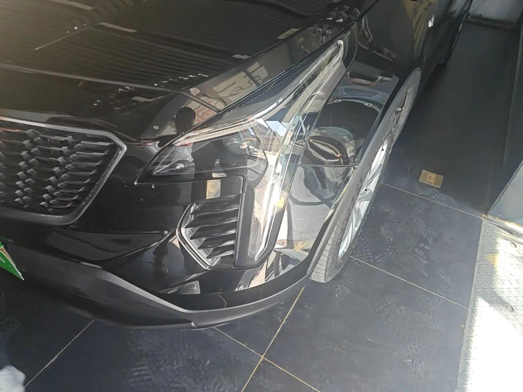Cadillac XT4 2021 28T Two-Wheel Drive Tech Edition — миниатюра 9