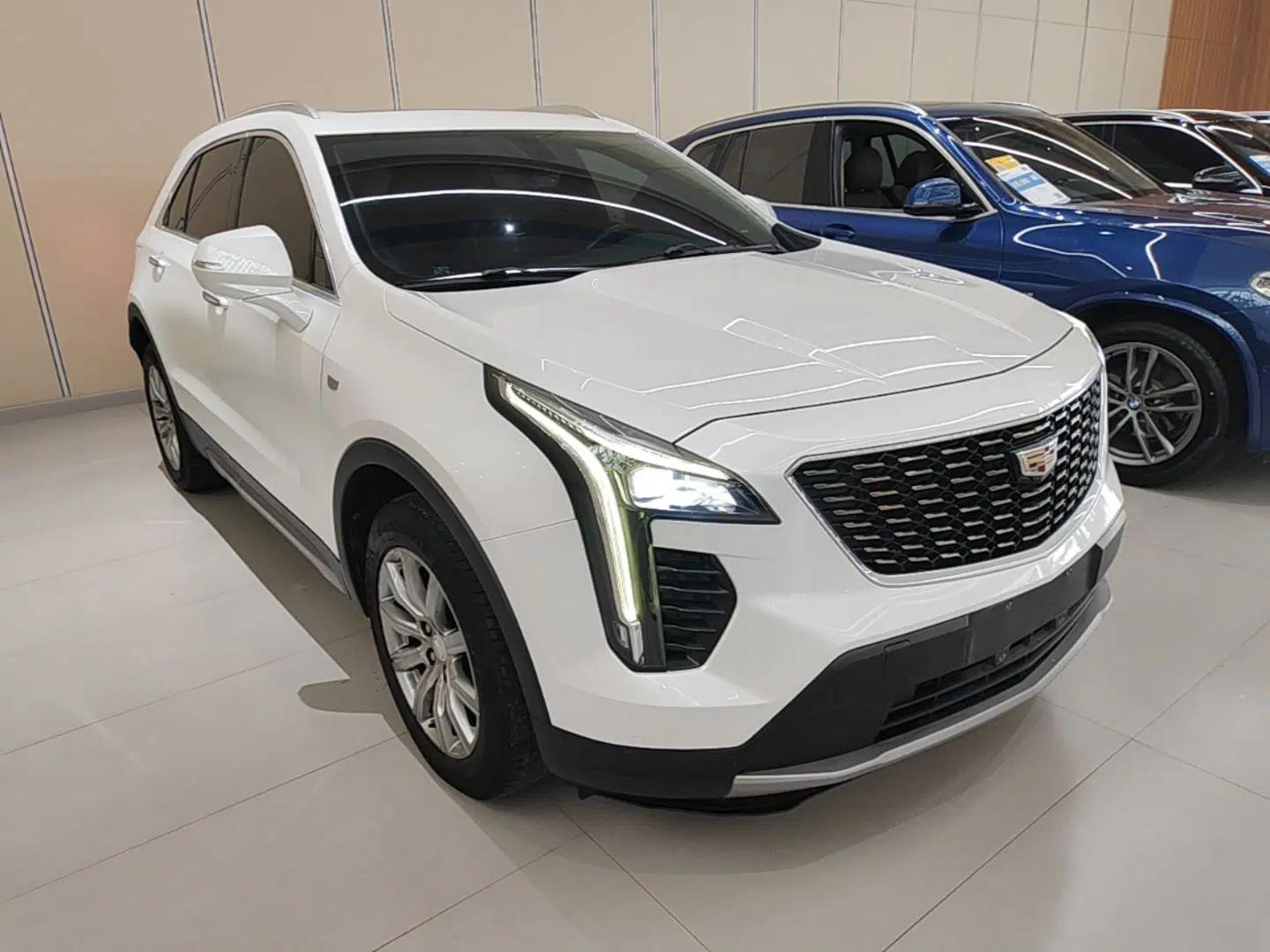 Cadillac XT4 2020 28T Two-Wheel-Drive Leading Version — миниатюра 3
